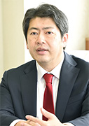 小松　創一郎