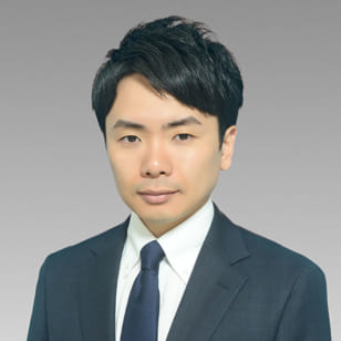 前田　亮